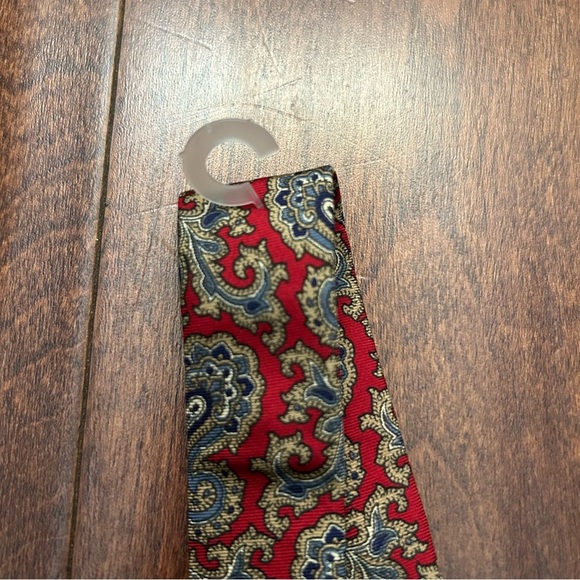 Jonathan Lake 100% Silk Classic Paisley Men's Tie in Red and Blue, NWOT - Picture 8 of 8